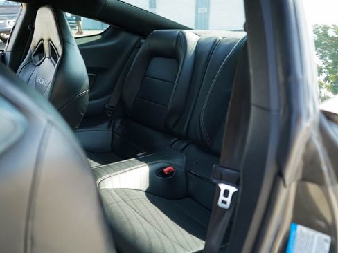 Used 2019 Ford Mustang GT Premium w/ GT Performance Package RWD image 9