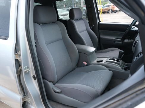 Used 2007 Toyota Tacoma PreRunner w/ TRD Sport Pkg #1 RWD image 11