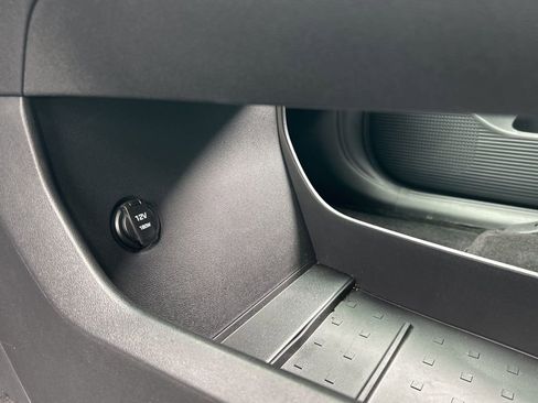New 2025 Hyundai Santa Fe Limited AWD/4WD image 18