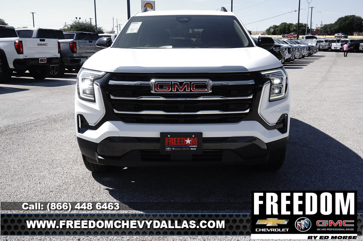 New 2027 GMC Terrain Elevation w/ Elevation Premium Package FWD image 3