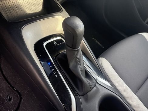 Used 2023 Toyota Corolla LE image 17