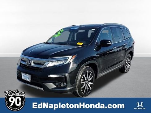 Used 2022 Honda Pilot Touring image 1