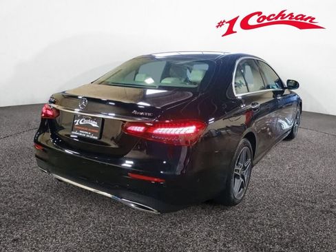 Used 2023 Mercedes-Benz E 350 4MATIC Sedan image 23