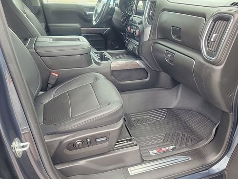Used 2022 Chevrolet Silverado 1500 LTZ w/ LTZ Premium Package AWD/4WD image 15
