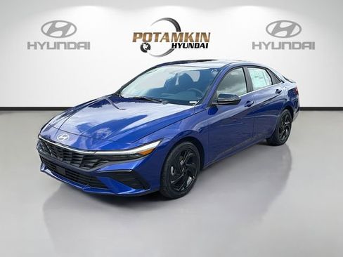 New 2026 Hyundai Elantra SEL Sport image 1