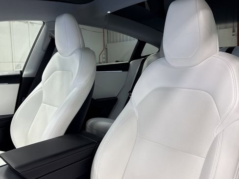 Used 2025 Tesla Model 3 Long Range image 5