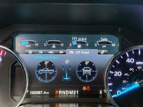 Used 2019 Ford F350 Lariat w/ Lariat Ultimate Package AWD/4WD image 6