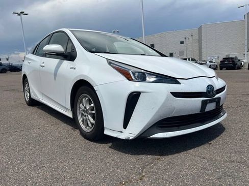 Used 2022 Toyota Prius LE FWD image 8