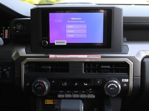 New 2026 Toyota Tacoma SR5 AWD/4WD image 12