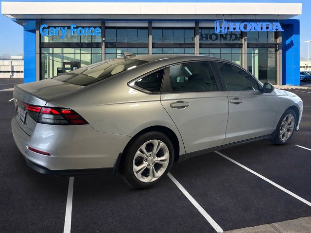 Used 2025 Honda Accord LX image 2