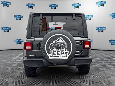 Certified 2023 Jeep Wrangler Willys Wheeler image 5