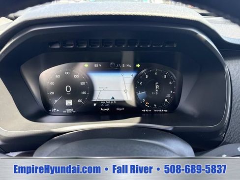 Used 2019 Volvo XC90 T5 Momentum w/ Multimedia Package AWD/4WD image 33