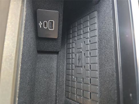 New 2026 Lincoln Navigator Reserve w/ Jet Appearance Package image 18