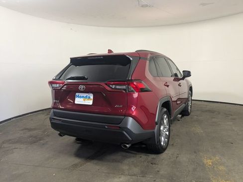 Used 2022 Toyota RAV4 XLE Premium FWD image 22