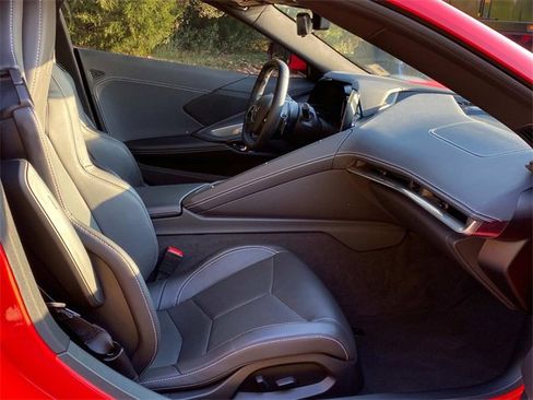 Used 2024 Chevrolet Corvette Stingray image 31