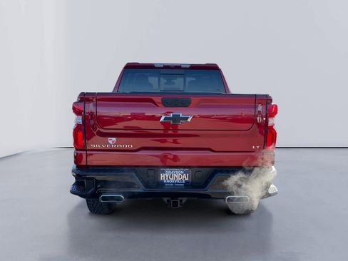 Used 2024 Chevrolet Silverado 1500 LT Trail Boss w/ LT Trail Boss Premium Package image 4