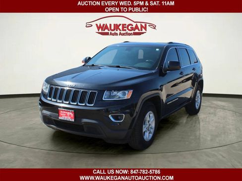 Used 2014 Jeep Grand Cherokee Laredo w/ Quick Order Package 23E AWD/4WD image 1