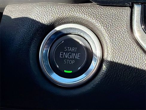 Used 2025 Chevrolet Colorado W/T w/ WT Custom Package image 31