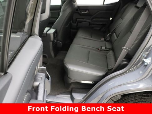 Used 2025 Toyota 4Runner Limited image 30