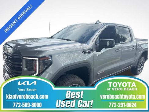 Used 2023 GMC Sierra 1500 AT4 w/ AT4 Premium Package image 1
