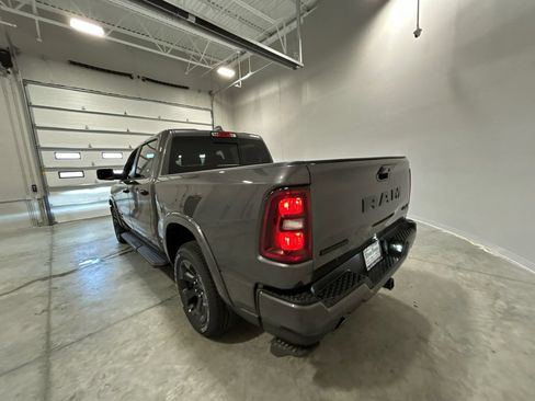 New 2026 RAM 1500 Big Horn AWD/4WD image 8