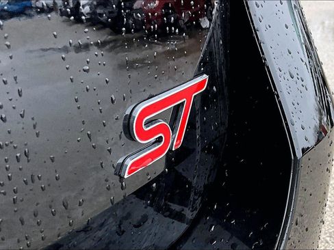 New 2026 Ford Explorer ST w/ Sun And Sound Package image 18