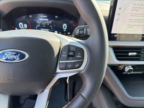 New 2026 Ford Explorer Active image 22