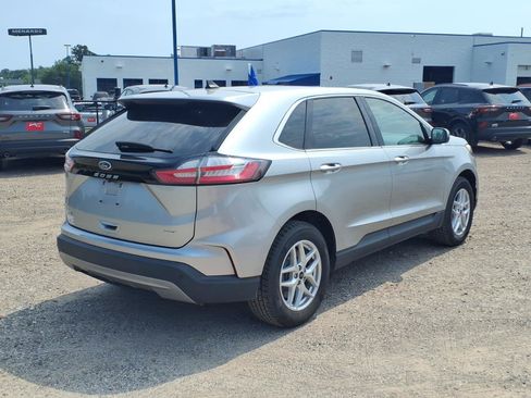 Certified 2023 Ford Edge SEL AWD/4WD image 6