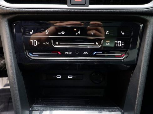 Used 2025 Volkswagen Taos SEL w/ Black Wheel Plus Package image 12