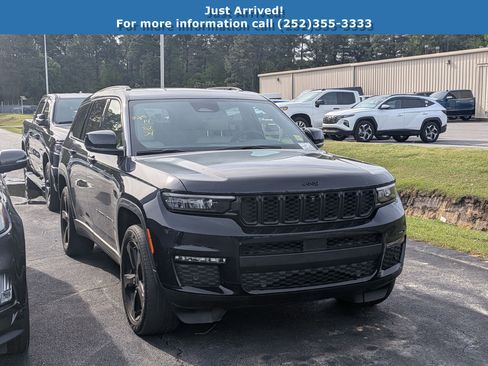 Used 2024 Jeep Grand Cherokee L Limited w/ Luxury Tech Group II image 1