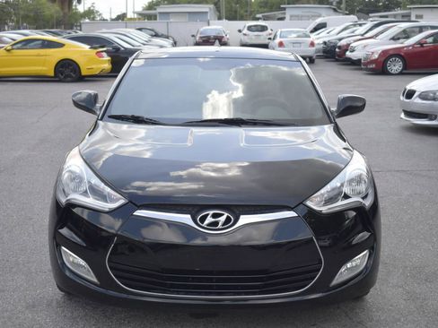 Used 2016 Hyundai Veloster w/ Option Group 02 image 2