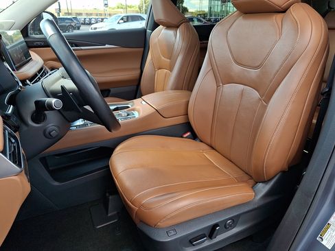 Used 2023 INFINITI QX60 Sensory w/ Vision Package AWD/4WD image 14