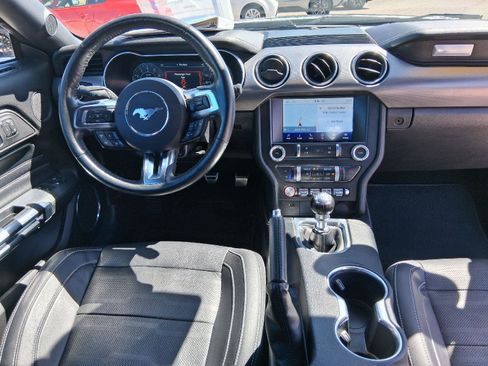 Used 2022 Ford Mustang GT Premium w/ Equipment Group 401A RWD image 28