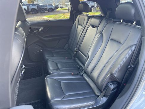 Used 2019 Audi Q7 3.0T Premium Plus w/ Premium Plus Package image 26