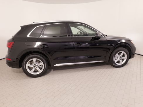 Used 2023 Audi Q5 2.0T Premium w/ Convenience Package AWD/4WD image 10