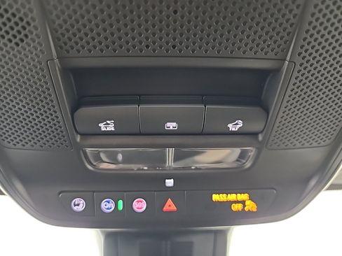 New 2026 Chevrolet Equinox ACTIV w/ Convenience Package III image 21