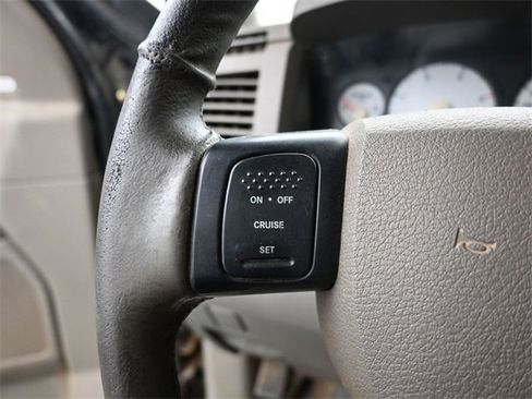 Used 2009 Dodge Ram 2500 Truck SLT w/ Popular Equipment Group image 14