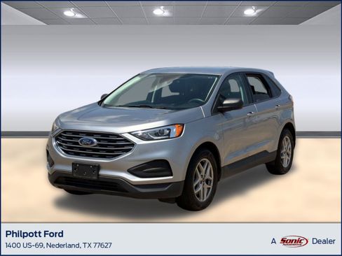 Used 2021 Ford Edge SE FWD image 1