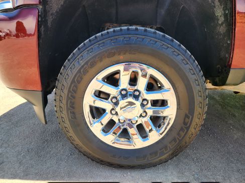 Used 2016 Chevrolet Silverado 3500 High Country w/ Duramax Plus Package AWD/4WD image 16