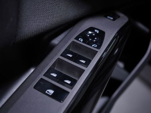 Used 2025 BMW X3 M50 w/ Premium Package AWD/4WD image 12