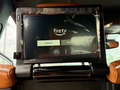 New 2026 Chrysler Pacifica Pinnacle image 28