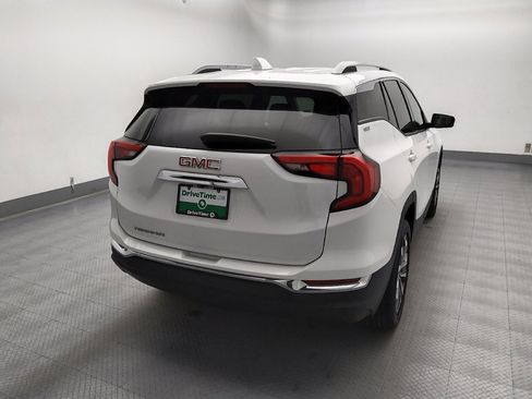 Used 2020 GMC Terrain SLT FWD image 7