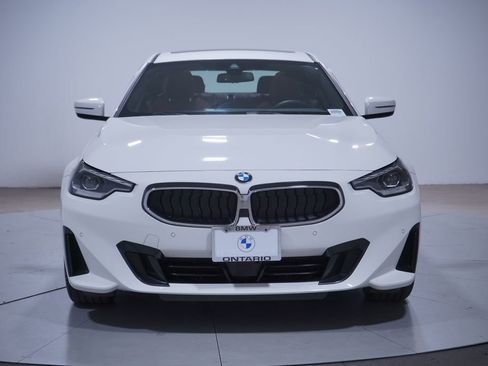 Used 2023 BMW 230i Coupe w/ Convenience Package RWD image 4