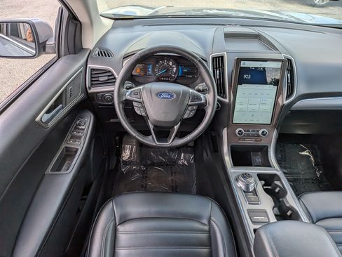 Used 2021 Ford Edge SEL AWD/4WD image 17