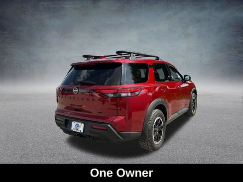 Used 2024 Nissan Pathfinder Rock Creek AWD/4WD image 6