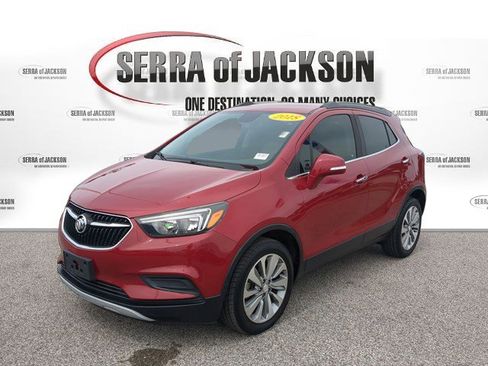 Used 2018 Buick Encore Preferred FWD image 4
