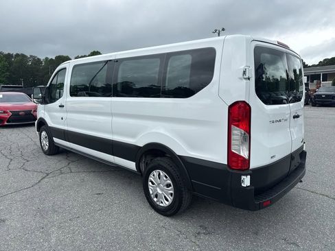 Used 2025 Ford Transit 350 XLT RWD image 3