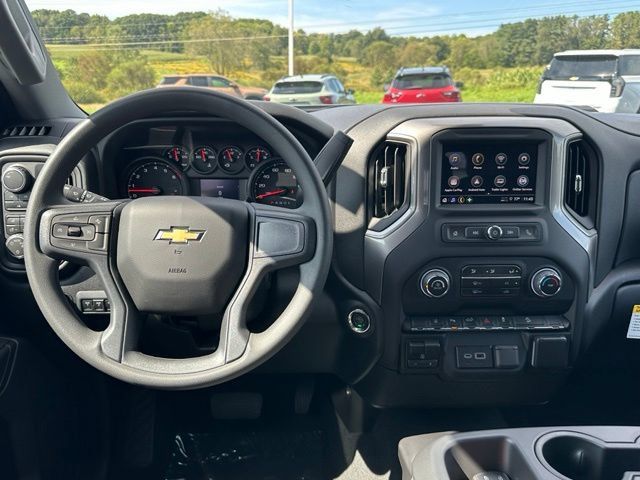 New 2026 Chevrolet Silverado 2500 Custom w/ Custom Value Package AWD/4WD image 17