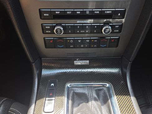 Used 2011 Ford Mustang GT Premium w/ Electronics Pkg RWD image 18