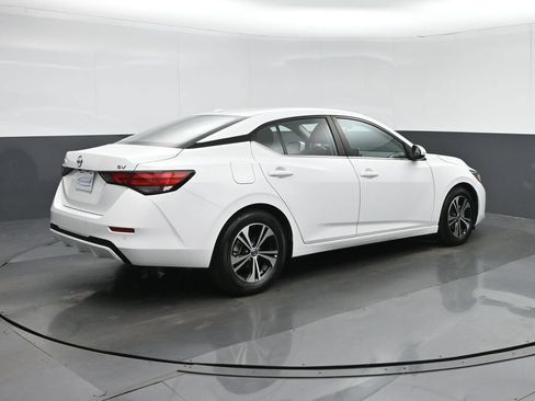 Used 2023 Nissan Sentra SV FWD image 7